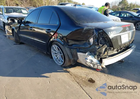 2009 Mercedes-Benz E 320 Bluetec z USA, uszkodzony, nr VIN WDBUF22X49B394124